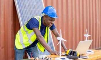 Técnico em Sistemas de Energia Renovável 